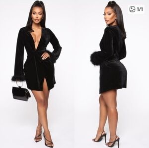 NWT ☆Fashion Nova Elegant Black Velvet Dress with Faux Fur Cuffs☆